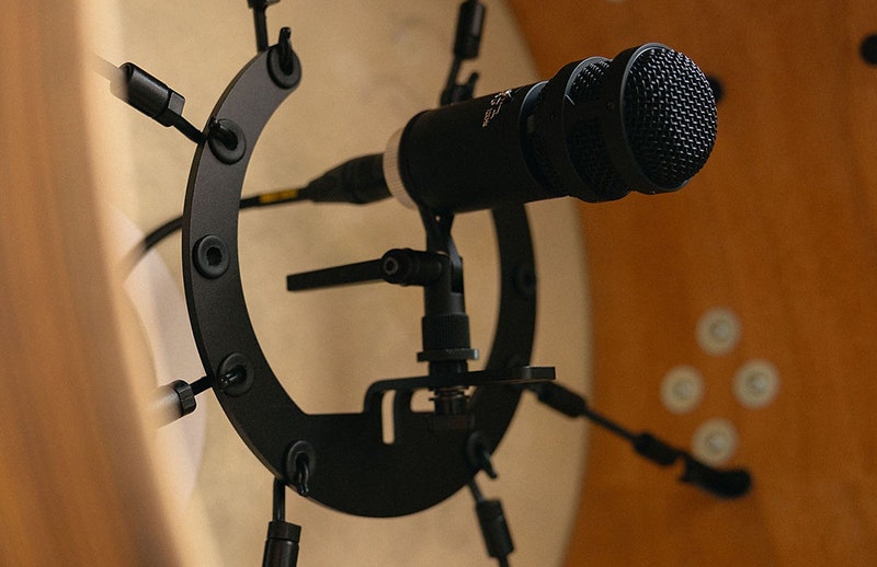 Lauten Audio Kick Mic Crystal-Clear Capsule Clarity