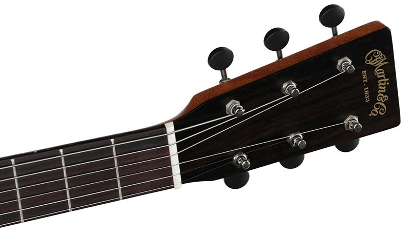 Martin 000-17 A Reliable Companion