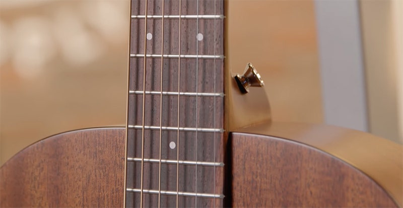 Martin 0-10E Retro Jason Isbell A Tool for Storytellers