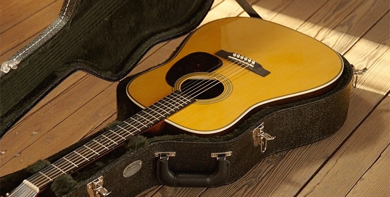 Martin D-28 The Signature Model for a Defining Artist