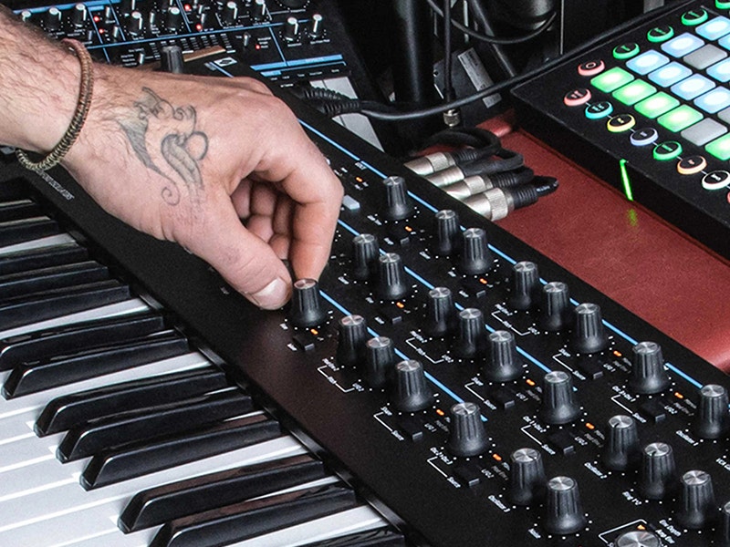 Novation Summit Synthesizer Wider, Deeper, Stranger