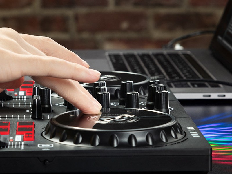 Numark Party Mix III DJ Controller Wireless Freedom and Built-In Party Energy