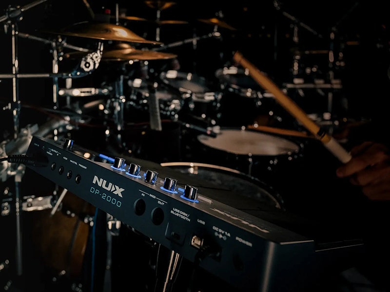 NUX DP-2000 The Ultimate Sidekick