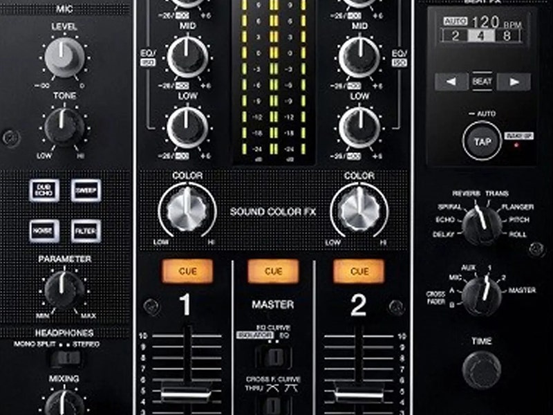 Pioneer DJ DJM-450 DJ Mixer Premium Sound, Zero Compromises