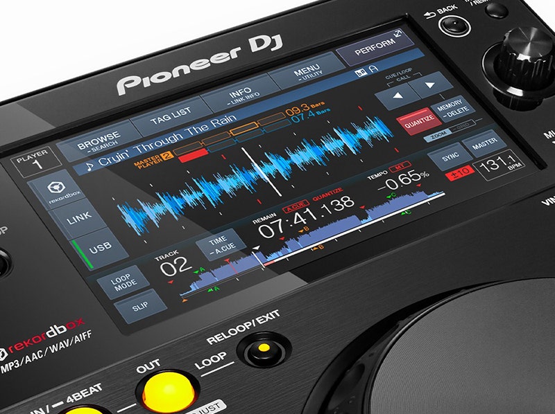 Pioneer DJ XDJ-700 Intuitive Control at Your Fingertips