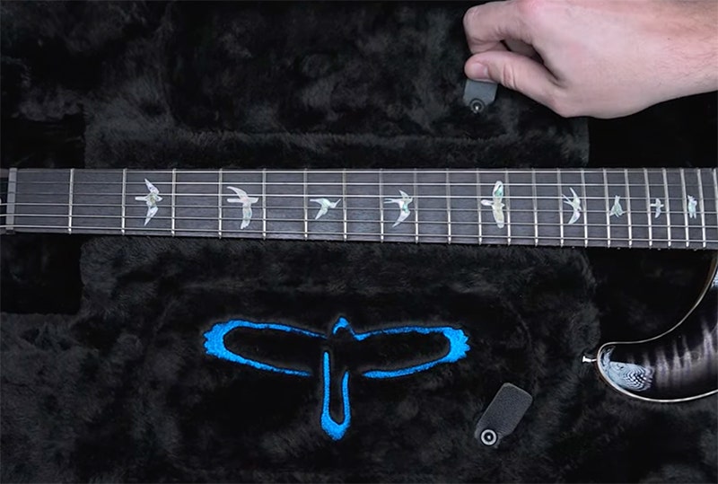 PRS D1 Molded Case Your Guitar’s First-Class Ticket