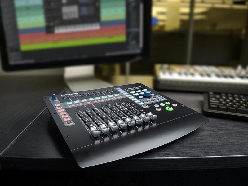 PreSonus FaderPort 8 Production Controller Feel the Mix in your Fingertips
