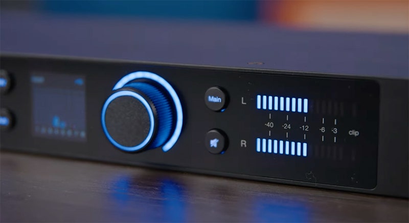 PreSonus Quantum HD 8 Total Control at Your Fingertips