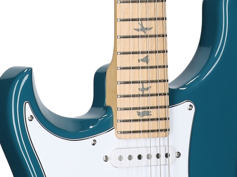PRS SE Silver Sky Maple Designed for Comfort and Performance