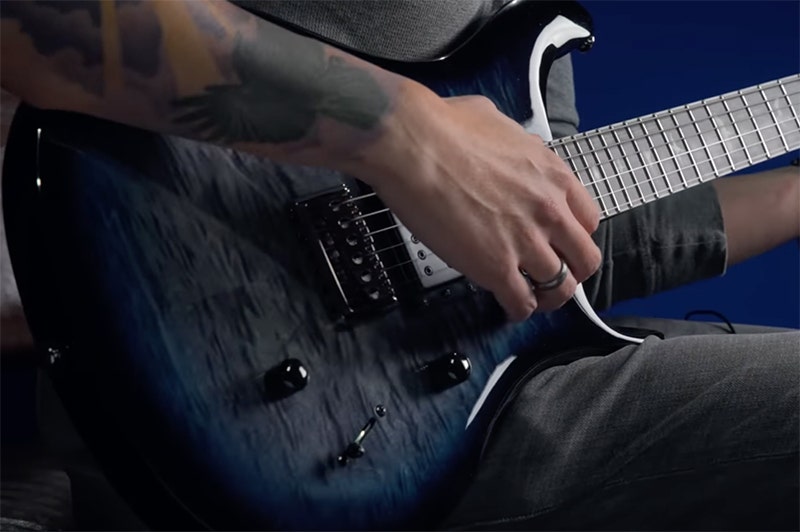PRS SE Mark Holcomb Heavy Humbuckers with Finesse