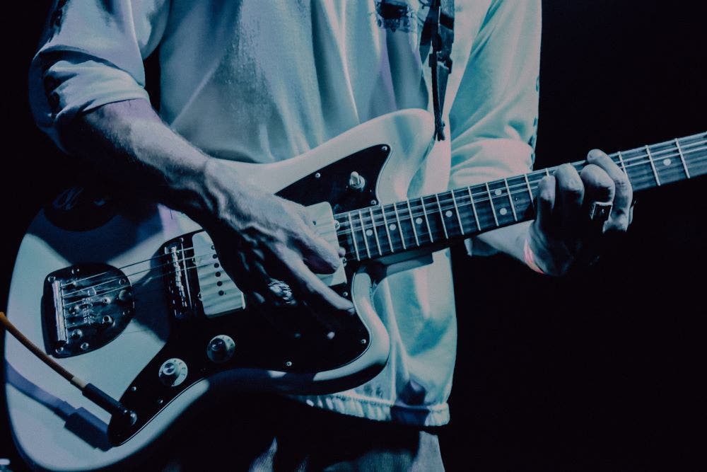 Fender Jazzmaster vs. Jaguar