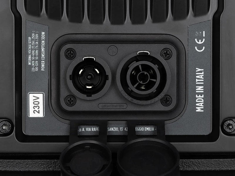 RCF ART 945-A Built for the Road, Easy to Carry