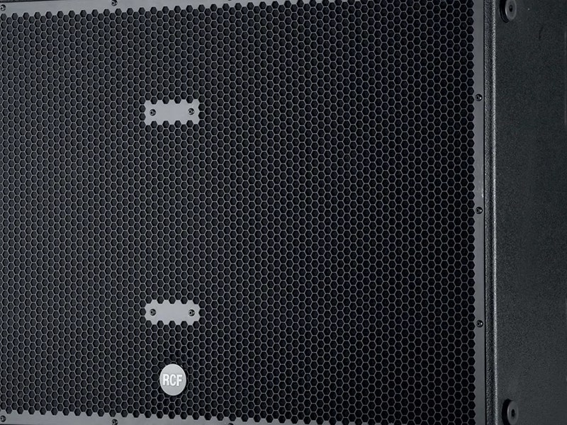 RCF SUB 8006-AS Power Without the Penalty