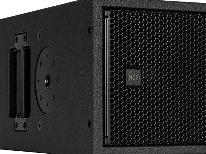 RCF SUB 808-AS Big Bass, Compact Box