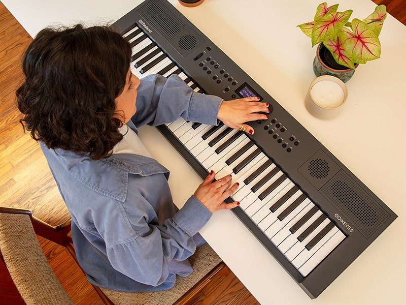 Roland GO:KEYS 5 A Library of Sounds at Your Fingertips