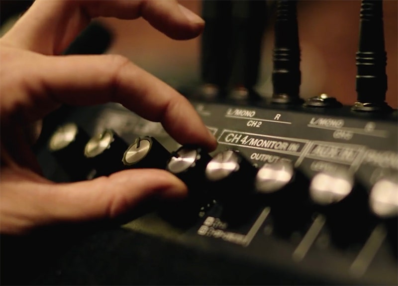 Roland KC990 The Hub of Your Keyboard Rig