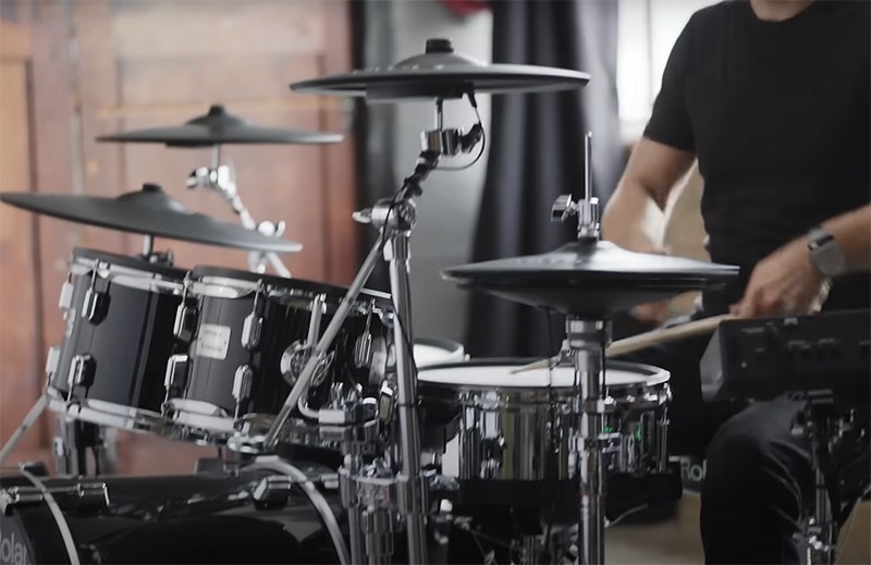 Roland TD516 Acoustic Feel, Electronic Versatility