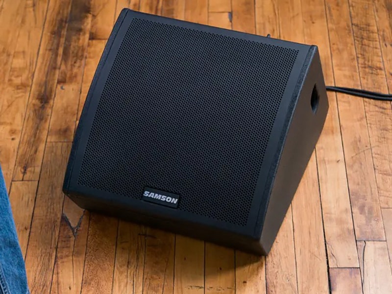 Samson RSXM10A Big Sound, No Fuss