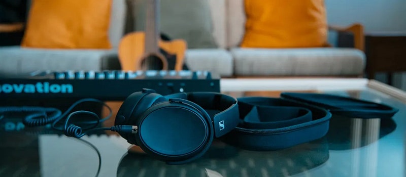 Sennheiser HD 480 PRO The Headphones That Tell You the Truth