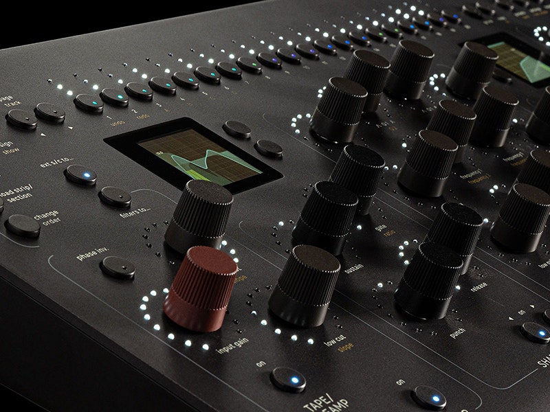 Softube Console 1 Channel Mk III Hands on the Knobs, Head in the Music