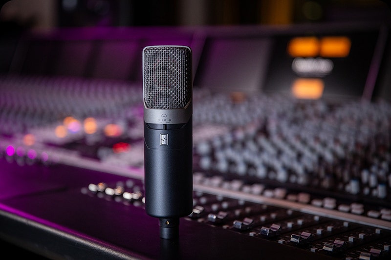 Slate Digital ML-1A A Clean Slate Built for the Booth