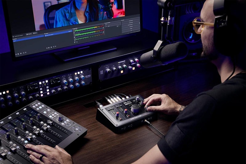 SSL 2 MKII 2x2 USB-C Audio Interface Outputs & Monitoring: Hear Everything