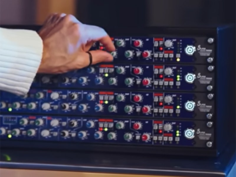 Solid State Logic Super 9000 Command Your Sound Canvas