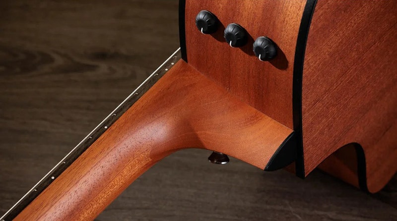 Taylor 112ce-N Amplified With Ease