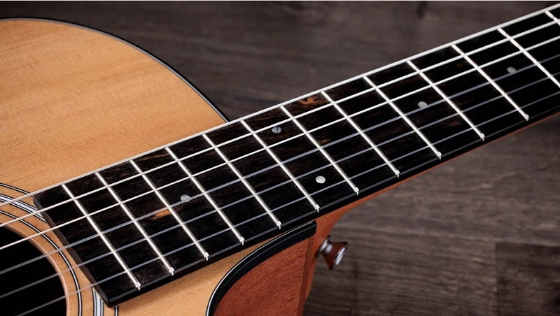 Taylor 112ce-N A Neck That Keeps You Moving