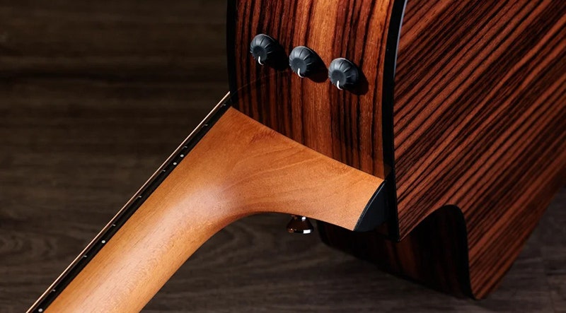Taylor 214ce Plus Performance-Ready Electronics