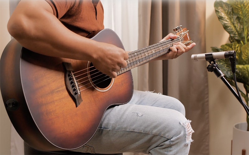 Taylor GS Mini-e Koa Plus Beauty That Works as Hard as You Do