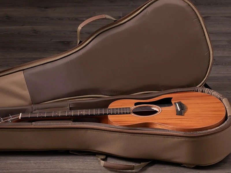 Taylor GS Mini Mahogany Built for Playing Everywhere