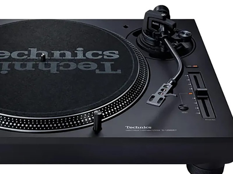 Technics SL-1200MK7 A Tonearm That Tracks Like it Has Something to Prove