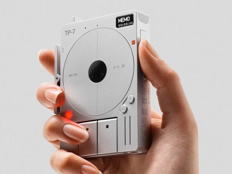 Teenage Engineering TP-7 Controls That Live in Your Fingers