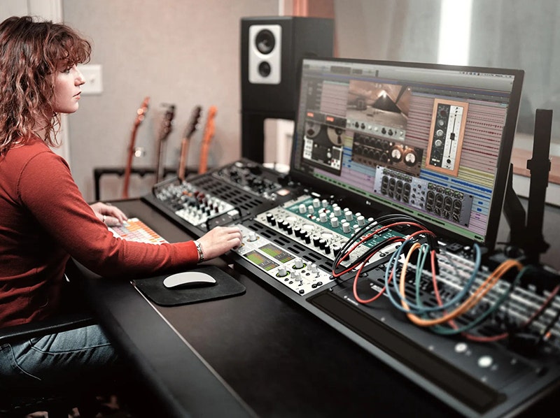 Universal Audio Apollo x8p Gen 2 Professional Connectivity for Any Studio