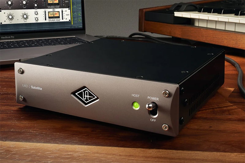 Universal Audio UAD-2 Satellite OCTO Core Your Analog Studio, Unboxed