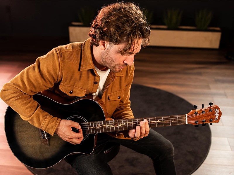 Washburn Bella Tono Vite S9V Exceptional Craftsmanship and Style