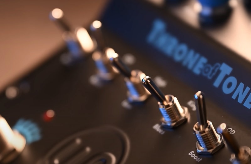 Warm Audio Throne of Tone Tour Tough, Studio Smooth