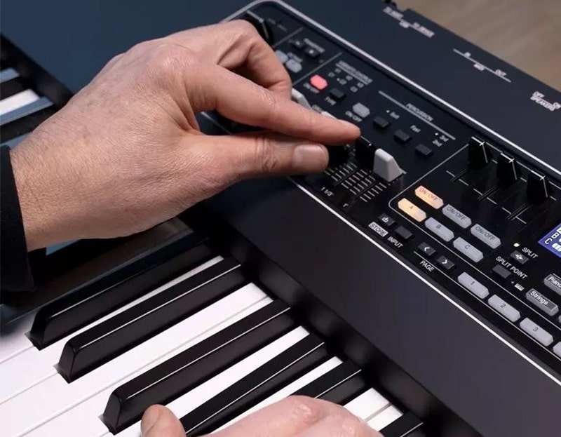 Yamaha CK61 61-Key Stage Performance Keyboard | American Musical