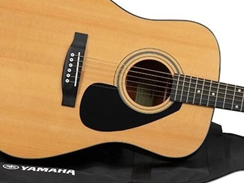 Yamaha GigMaker Deluxe Dreadnought with Soul