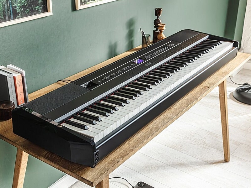 Yamaha P525 88-Key Digital Piano