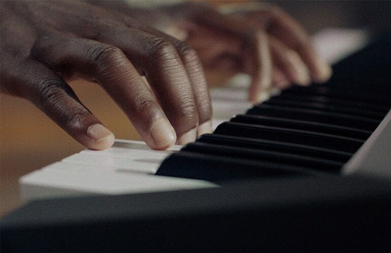 Yamaha PSR-E483 Your Sound, Your Rules