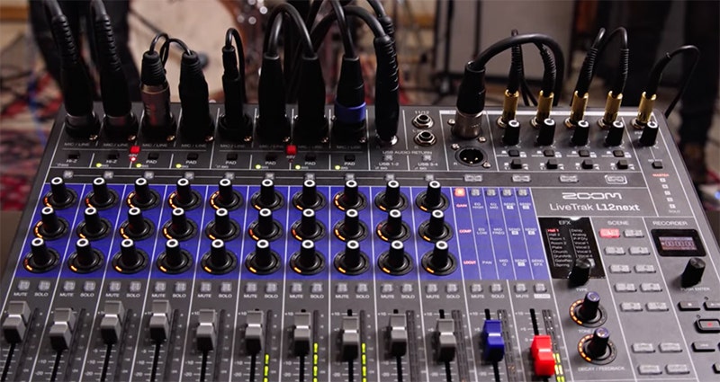 Zoom LiveTrak L12next Digital Mixer And Multitrack