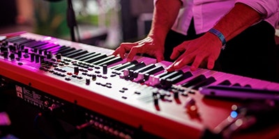 A Musician's Guide to Choosing the Best Synthesizer for Your Sound