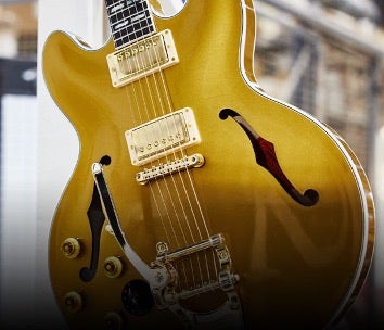 left-handed electric guitar