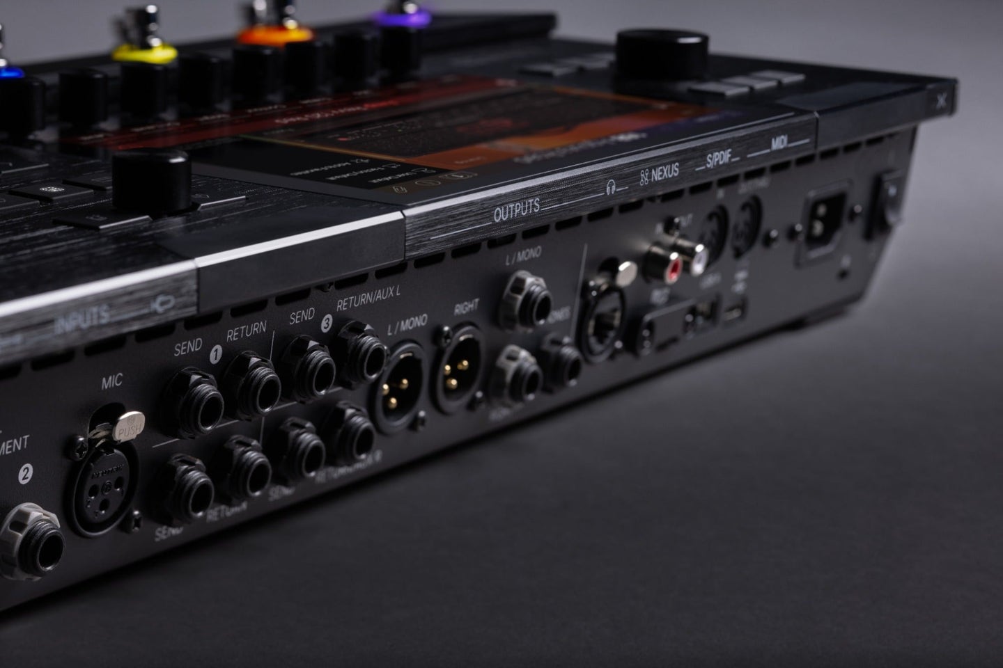 Line 6 Helix Stadium XL Rear