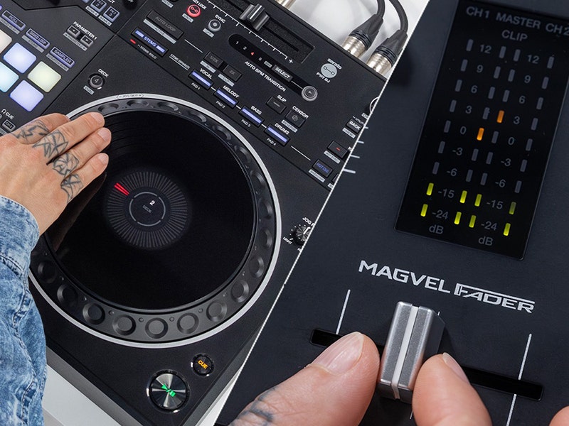 Pioneer DJ DDJ-REV5 Large Jog Wheel