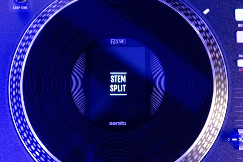 Closeup of Rane Performer Stem Split